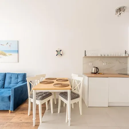 Horyzont Apartamenty- Baltycka 7ab- Sniadania Apartment *